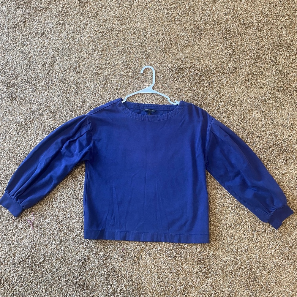 Banana Republic Women’s sweatshirt